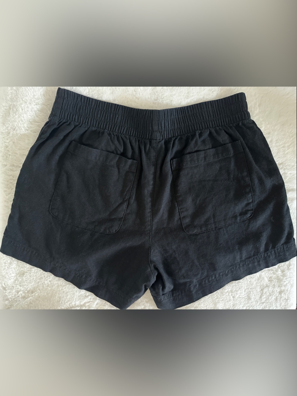 Old Navy - Women’s Black Linen Blend Shorts - Size Medium